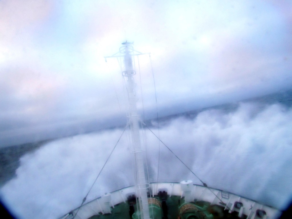 德雷克海峽的驚濤駭浪