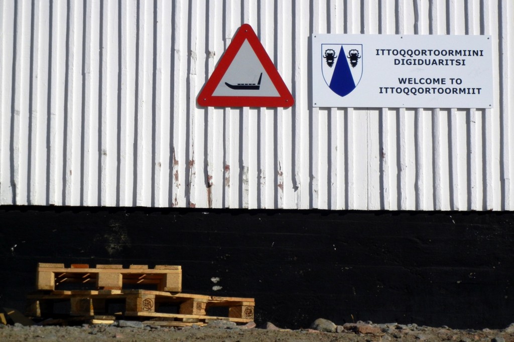 過馬路要留意雪橇啊﹗