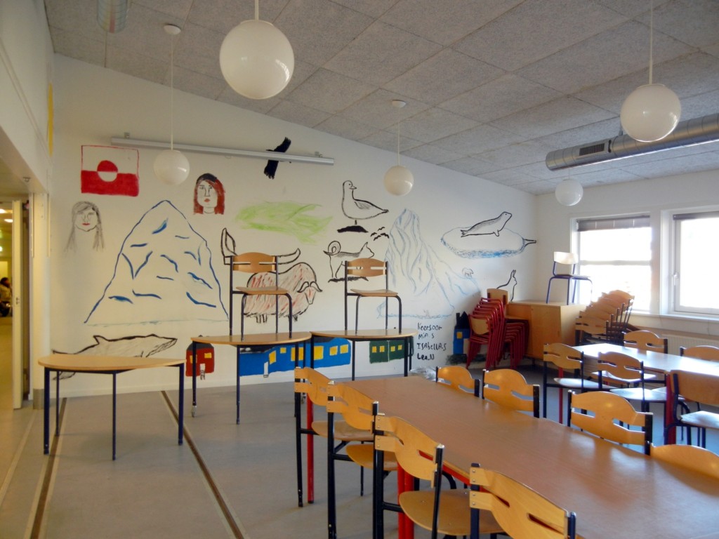 當地學校設施跟足丹麥學校規模,十分明亮和先進